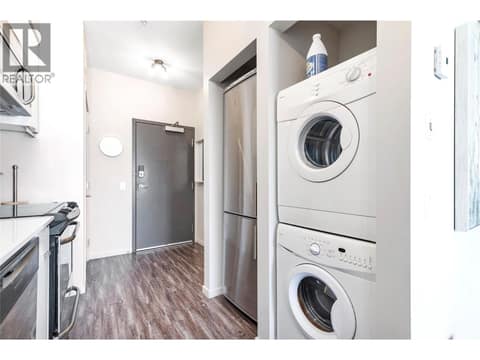 Photo 10 of 1290 St. Paul Street Unit# 406, Kelowna North
