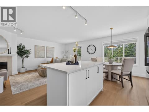 Photo 15 of 330 Woodwind Court, Glenmore, Kelowna