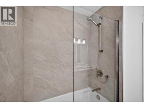 Photo 30 of 330 Woodwind Court, Glenmore, Kelowna