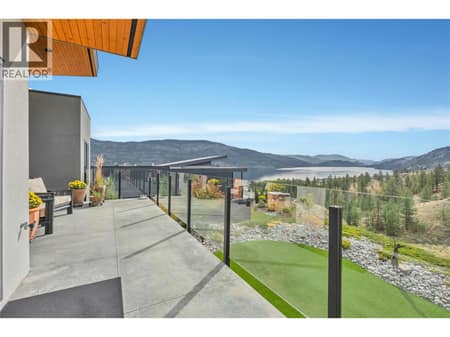 Photo 2 of 118 RIDGE View, Main South, Penticton