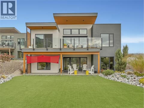 Photo 3 of 118 RIDGE View, Main South, Penticton