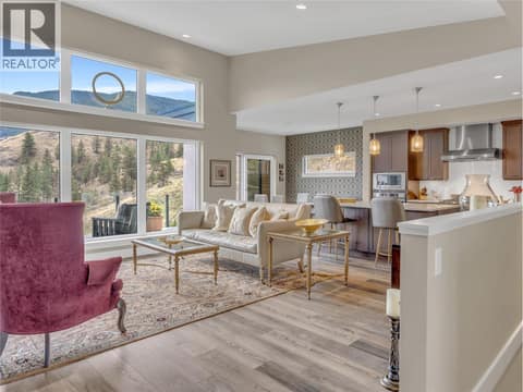 Photo 4 of 118 RIDGE View, Main South, Penticton