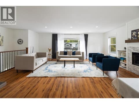 Photo 14 of 3945 Highland Park Crescent, Armstrong/ Spall.