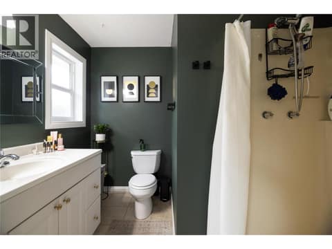 Photo 23 of 3945 Highland Park Crescent, Armstrong/ Spall.
