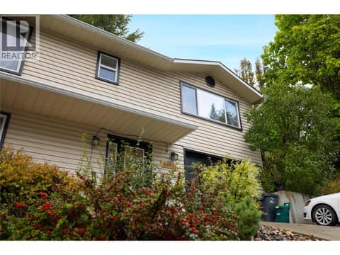 Photo 3 of 3945 Highland Park Crescent, Armstrong/ Spall.