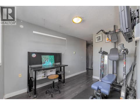 Photo 15 of 625 Rowcliffe Avenue Unit# 305, Kelowna South