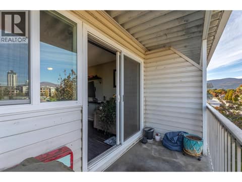 Photo 20 of 625 Rowcliffe Avenue Unit# 305, Kelowna South