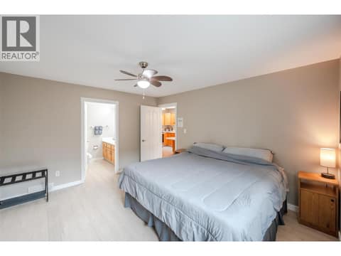 Photo 13 of 138 Evergreen Crescent, Wiltse/Valleyview, Penticton