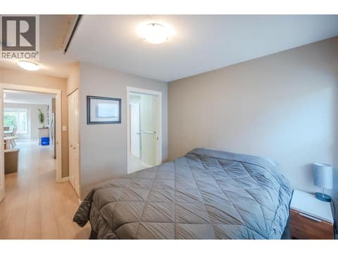 Photo 18 of 138 Evergreen Crescent, Wiltse/Valleyview, Penticton