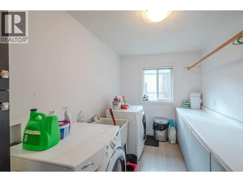 Photo 42 of 138 Evergreen Crescent, Wiltse/Valleyview, Penticton