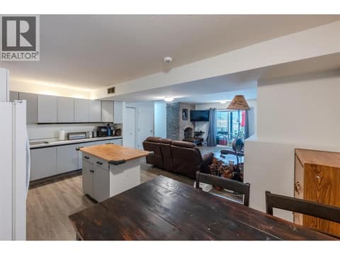 Photo 98 of 138 Evergreen Crescent, Wiltse/Valleyview, Penticton