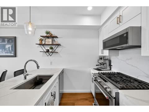 Photo 8 of 2627 Gore Street Unit# 303, Kelowna South