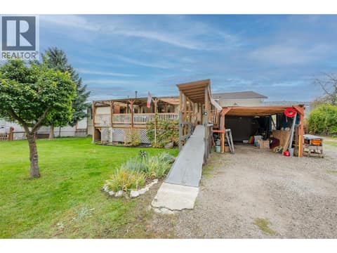 Photo 4 of 5467 Sawmill Road, Oliver Rural