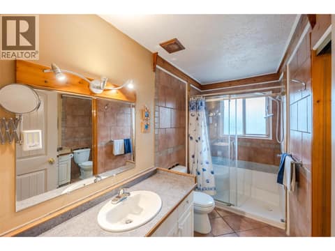Main Floor Bathroom at 5467 Sawmill Road, Oliver Rural