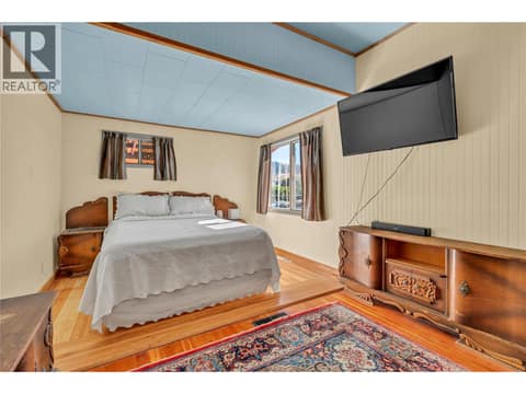 Photo 16 of 235 Middle Bench Road N, Uplands/Redlands, Penticton