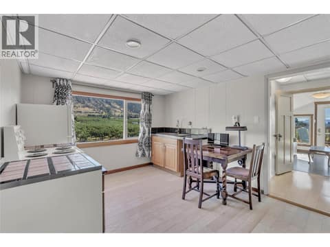 Photo 21 of 235 Middle Bench Road N, Uplands/Redlands, Penticton