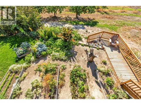 Photo 27 of 235 Middle Bench Road N, Uplands/Redlands, Penticton
