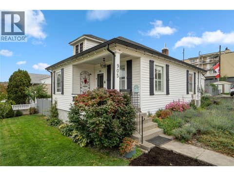Photo 1 of 905 MUNRO Street, South Kamloops