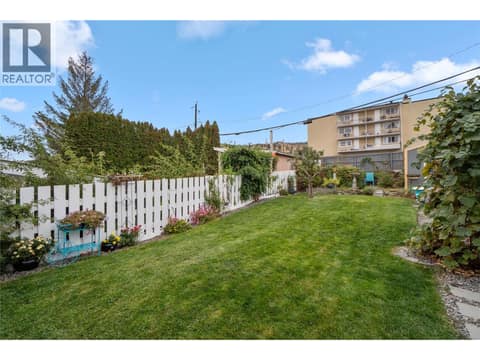 Photo 30 of 905 MUNRO Street, South Kamloops