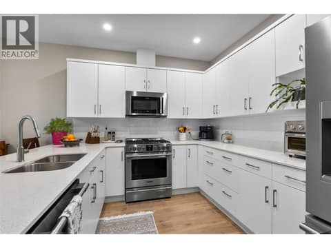 Photo 7 of 2683 ORD Road Unit# 101, Brocklehurst, Kamloops