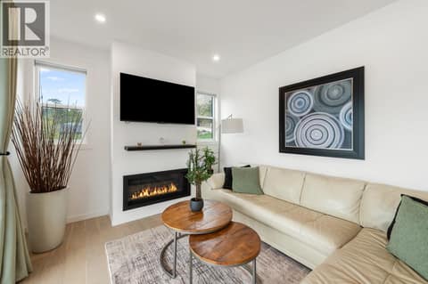 Photo 15 of 40 Kestrel Place Unit# 12, Adventure Bay, Vernon