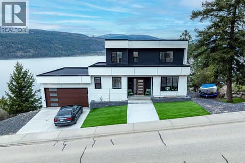 Photo 2 of 40 Kestrel Place Unit# 12, Adventure Bay, Vernon