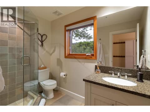 Main floor bath at 9845 Eastside Road Unit# 144, Okanagan Landing, Vernon