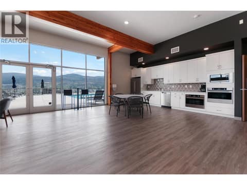 Common Area at 121 Ridge Park, Main South, Penticton