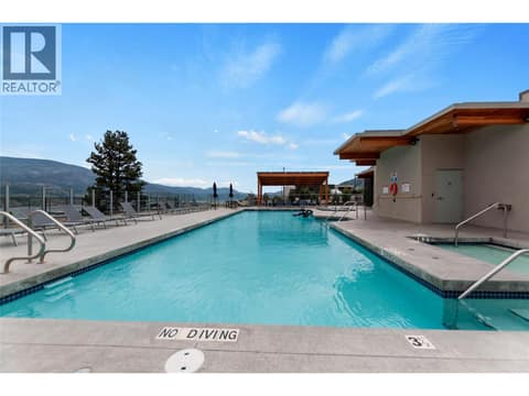Common Area at 121 Ridge Park, Main South, Penticton