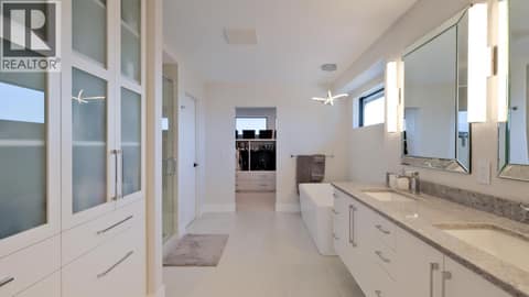 Photo 33 of 740 Pinehaven Court, Glenmore, Kelowna