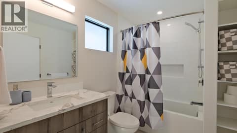 Photo 42 of 740 Pinehaven Court, Glenmore, Kelowna