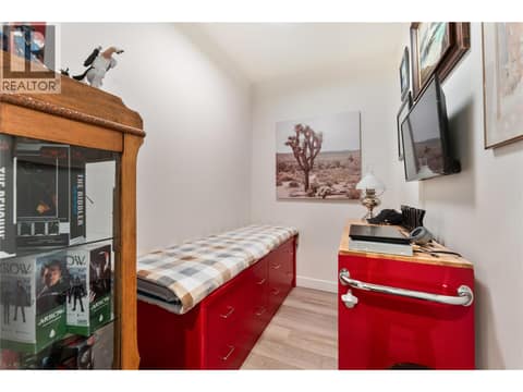 Photo 17 of 3340 Lakeshore Road Unit# 1003, Lower Mission, Kelowna