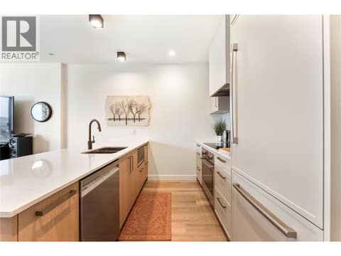 Photo 6 of 3340 Lakeshore Road Unit# 1003, Lower Mission, Kelowna