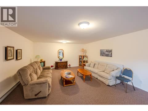 Common area at 650 MCKINNEY Road Unit# 325, Oliver