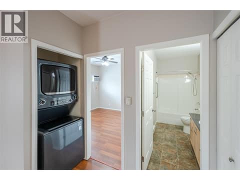 Laundry at 650 MCKINNEY Road Unit# 325, Oliver