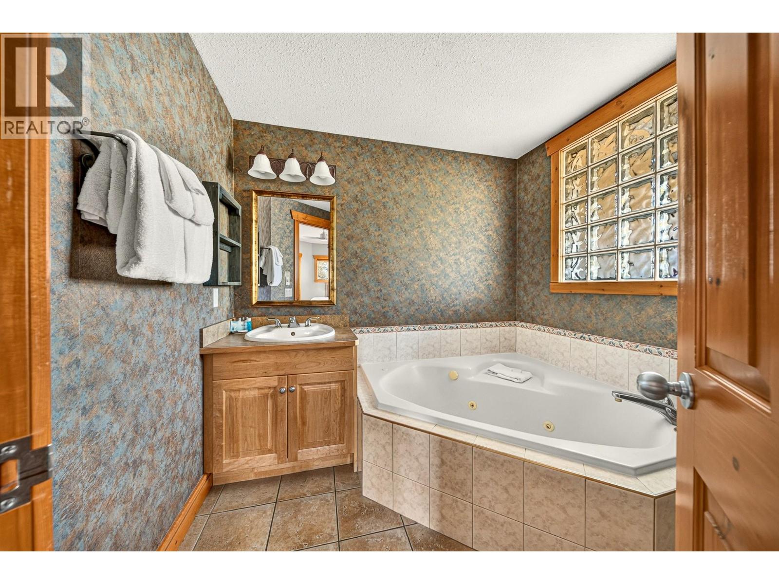 Photo 34 of 5356 Highline Drive Unit# 3102 C, Ski Hill Area, Fernie
