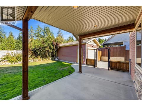 Photo 15 of 922 Paret Crescent, Lower Mission, Kelowna