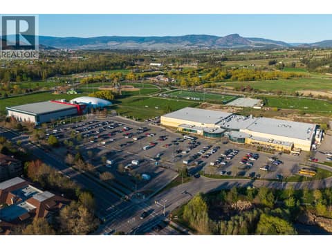 Less than 10min Drive to H2O, Sport Fields & Hockey Rinks at 922 Paret Crescent, Lower Mission, Kelowna