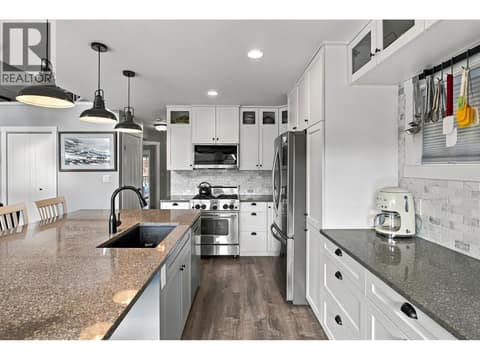 Photo 12 of 6976 Terazona Drive, Fintry, Kelowna