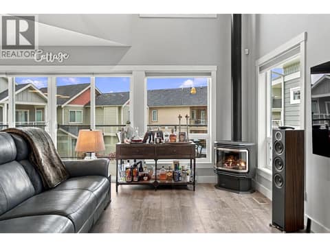 Photo 8 of 6976 Terazona Drive, Fintry, Kelowna