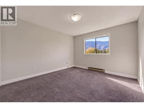 Photo 15 of 150 Skaha Place Unit# 413, Main South, Penticton
