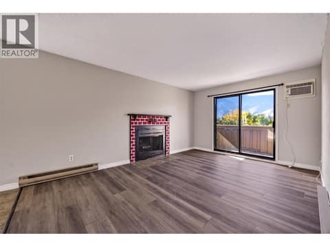 Photo 8 of 150 Skaha Place Unit# 413, Main South, Penticton