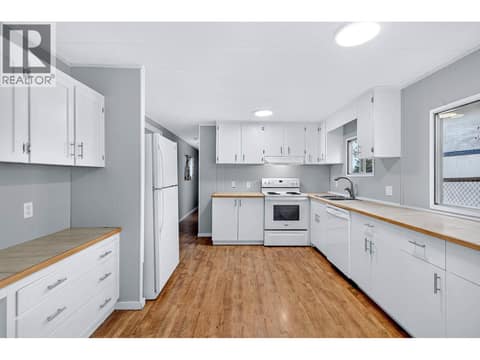 Photo 9 of 1299 PINEGROVE Road, Barnhartvale, Kamloops