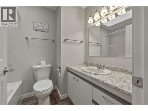 Photo 17 of 317 3rd Street, Swan Lake West, Vernon