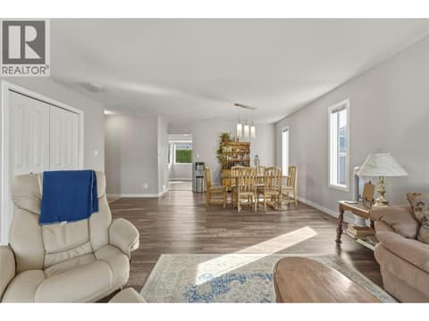 Photo 5 of 317 3rd Street, Swan Lake West, Vernon