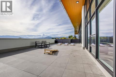 Outdoor games space at 1626 Water Street Unit# 1804, Kelowna North