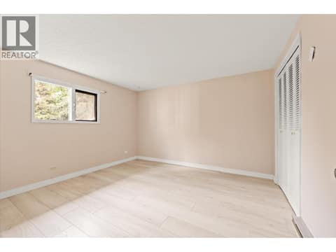 Main house primary bedroom at 4583 Bonjou Road, Lower Mission, Kelowna