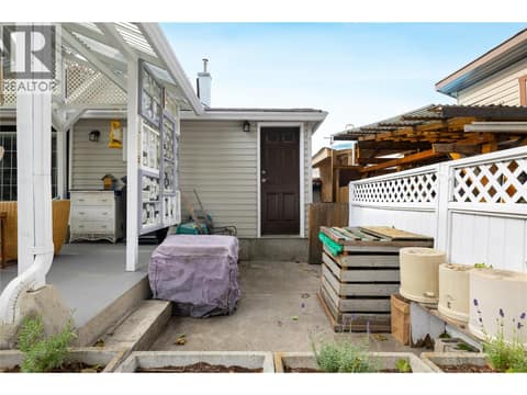 Photo 40 of 2213 33 Street, Mission Hill, Vernon