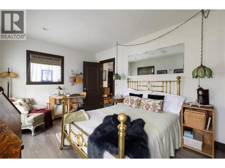 Photo 6 of 2213 33 Street, Mission Hill, Vernon