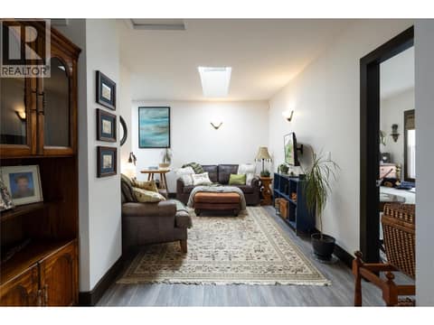 Photo 9 of 2213 33 Street, Mission Hill, Vernon